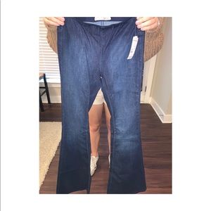 Free People Flare Jeans, Size 24 NEW WITH TAGS!!